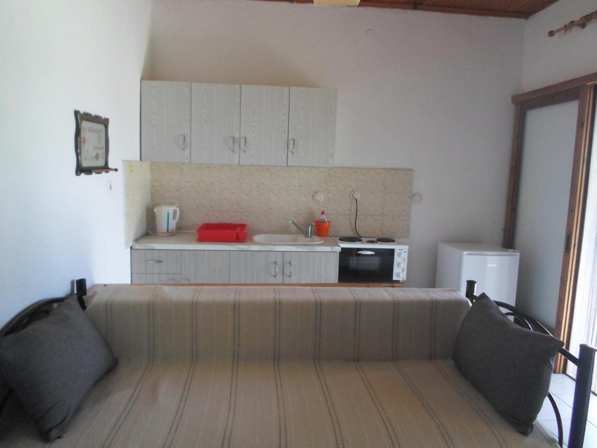 Bozelia Apartments Toroni Exterior photo