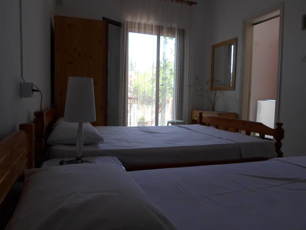 Bozelia Apartments Toroni Room photo